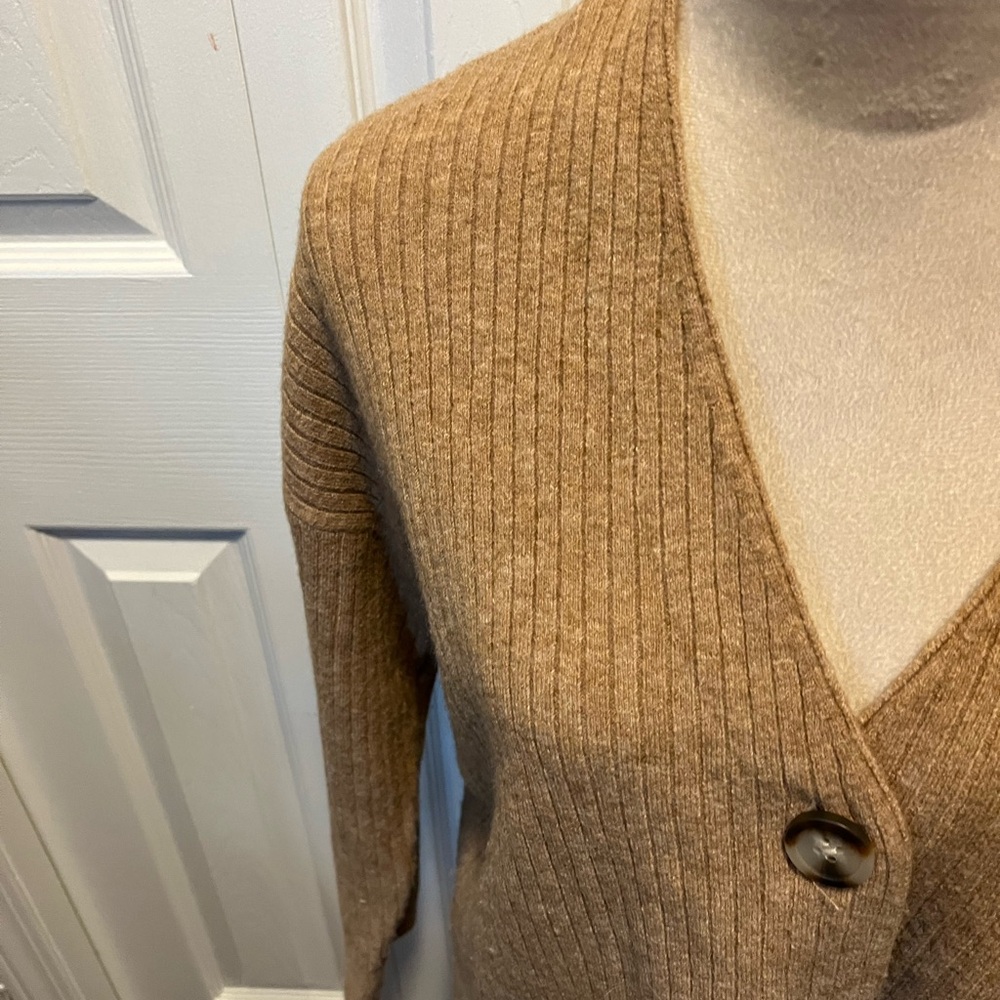 Madewell size S Oversized Women's Tan Button-Up Sweater - Picture 5 of 16